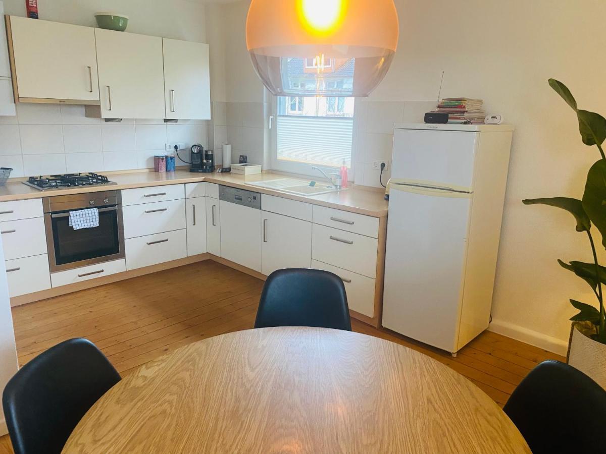 Apartment Am Palaisgarten, Netflix, Wlan, Boxspringbett Detmold Exterior foto